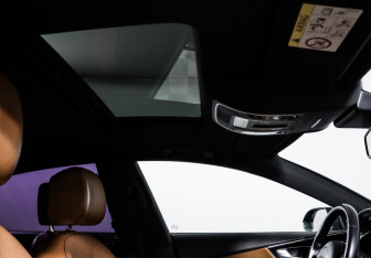 Подержанный автомобиль Audi A7 2016 года (16 фото)