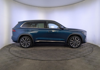 Подержанный автомобиль Geely Monjaro 2024 года (4 фото)