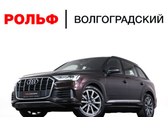 Подержанный автомобиль Audi Q7 2020 года (31 фото)
