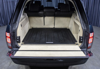 Подержанный автомобиль Land Rover Range Rover 2014 года (10 фото)