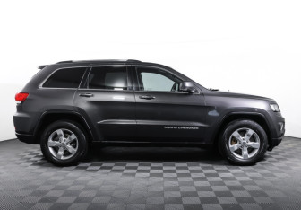 Подержанный автомобиль Jeep Grand Cherokee 2014 года (4 фото)