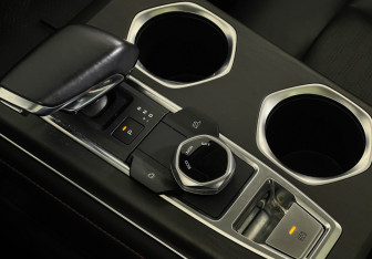 Подержанный автомобиль Changan CS55PLUS 2023 года (17 фото)