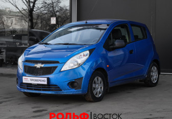 Подержанный автомобиль Chevrolet Spark 2011 года (1 фото)