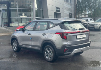 Новый Kia Seltos 2025 (5 фото)