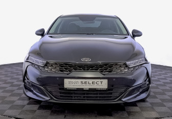 Подержанный автомобиль Kia K5 2021 года (2 фото)
