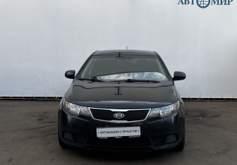 Подержанный автомобиль Kia Cerato Sedan 2012 года (2 фото)