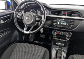 Подержанный автомобиль Kia Rio Hatchback 2020 года (24 фото)