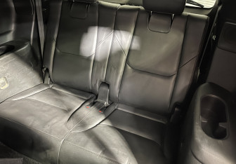 Подержанный автомобиль Mazda CX-9 2018 года (14 фото)