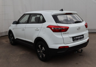 Подержанный автомобиль Hyundai Creta 2017 года (6 фото)