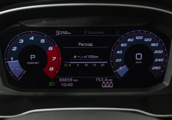 Подержанный автомобиль Audi Q3 2020 года (13 фото)