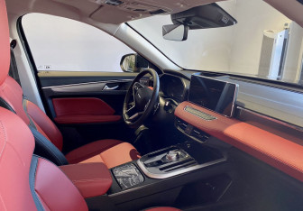 Новый Haval Jolion 2025 (10 фото)