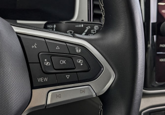 Подержанный автомобиль Volkswagen Teramont 2021 года (29 фото)