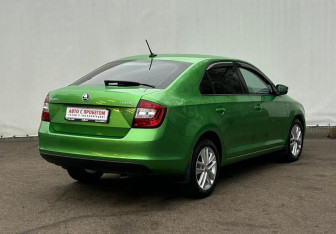 Подержанный автомобиль Skoda Rapid Liftback 2018 года (5 фото)