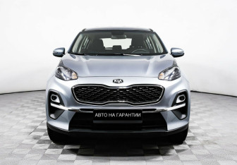 Подержанный автомобиль Kia Sportage 2020 года (2 фото)