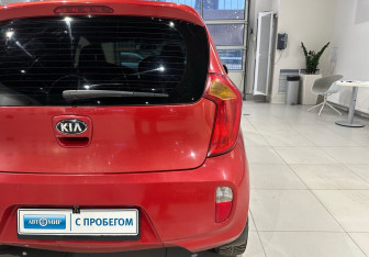 Подержанный автомобиль Kia Picanto 2014 года (8 фото)