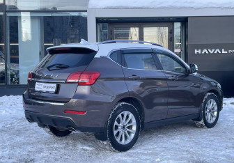 Подержанный автомобиль Haval H2 2019 года (5 фото)