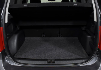 Подержанный автомобиль Skoda Yeti 2018 года (16 фото)