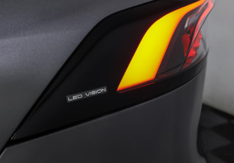 Подержанный автомобиль Jaecoo J8 2024 года (26 фото)