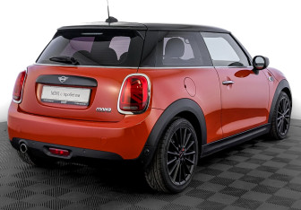 Подержанный автомобиль MINI Hatch 2019 года (5 фото)