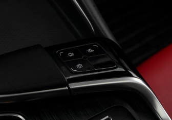 Подержанный автомобиль Changan UNI-T 2020 года (19 фото)