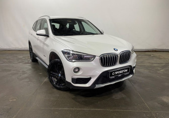 Подержанный автомобиль BMW X1 2017 года (3 фото)