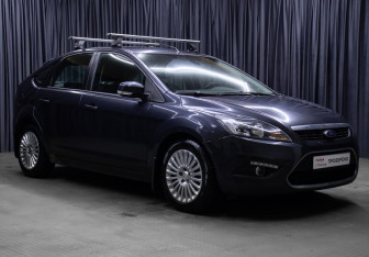 Подержанный автомобиль Ford Focus Hatchback 2008 года (3 фото)