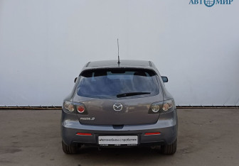 Подержанный автомобиль Mazda 3 Hatchback 2008 года (6 фото)
