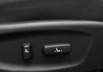 Подержанный автомобиль Kia Sorento 2013 года (25 фото)