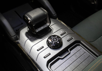 Подержанный автомобиль Jetour T2 2024 года (18 фото)