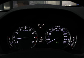 Подержанный автомобиль Acura MDX 2014 года (32 фото)