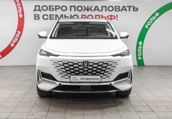 Подержанный автомобиль Changan UNI-K 2022 года (2 фото)