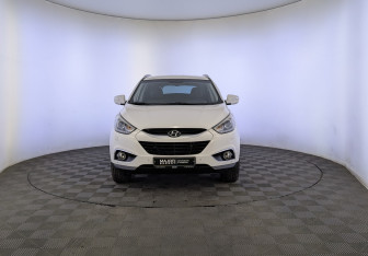 Подержанный автомобиль Hyundai ix35 2014 года (2 фото)
