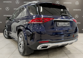 Подержанный автомобиль Mercedes-Benz GLE 2020 года (7 фото)