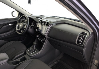 Подержанный автомобиль Hyundai Creta 2022 года (11 фото)