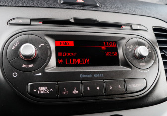 Подержанный автомобиль Kia Picanto 2015 года (14 фото)