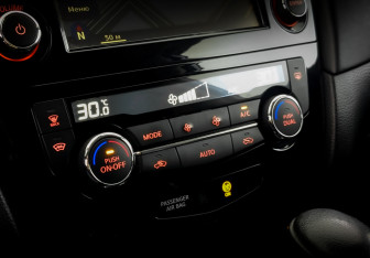 Подержанный автомобиль Nissan X-Trail 2018 года (26 фото)