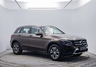 Подержанный автомобиль Mercedes-Benz GLC Coupe 2015 года (3 фото)