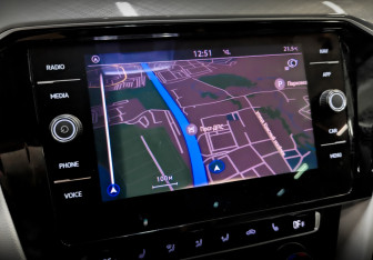 Подержанный автомобиль Volkswagen Passat Sedan 2020 года (25 фото)