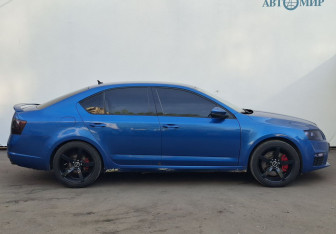 Подержанный автомобиль Skoda Octavia RS Liftback 2014 года (4 фото)