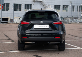 Подержанный автомобиль Lexus NX 2016 года (6 фото)