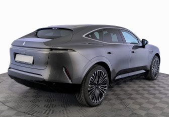 Новый Avatr 11 2025 (2 фото)