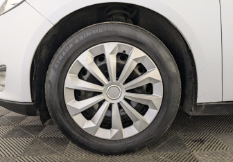 Подержанный автомобиль Ford Focus Hatchback 2018 года (17 фото)