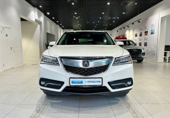 Подержанный автомобиль Acura MDX 2014 года (2 фото)