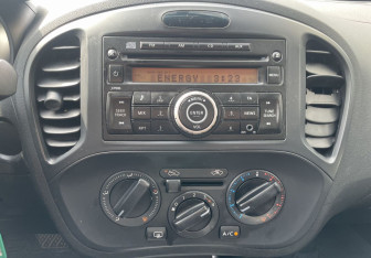 Подержанный автомобиль Nissan Juke 2014 года (13 фото)