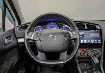 Подержанный автомобиль Citroen C4 Sedan 2018 года (13 фото)