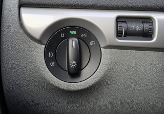 Подержанный автомобиль Skoda Yeti 2011 года (16 фото)