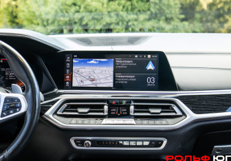 Подержанный автомобиль BMW X7 2019 года (12 фото)