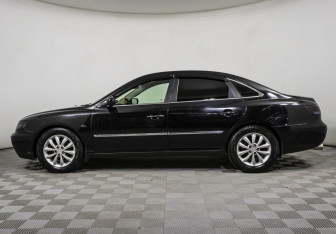 Подержанный автомобиль Hyundai Grandeur 2007 года (8 фото)