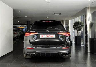 Новый Mercedes-Benz GLC AMG 2025 (4 фото)