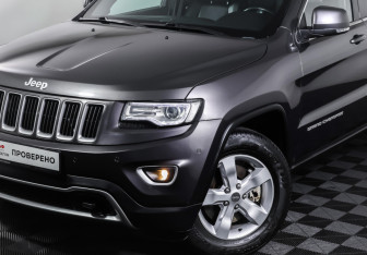 Подержанный автомобиль Jeep Grand Cherokee 2014 года (24 фото)